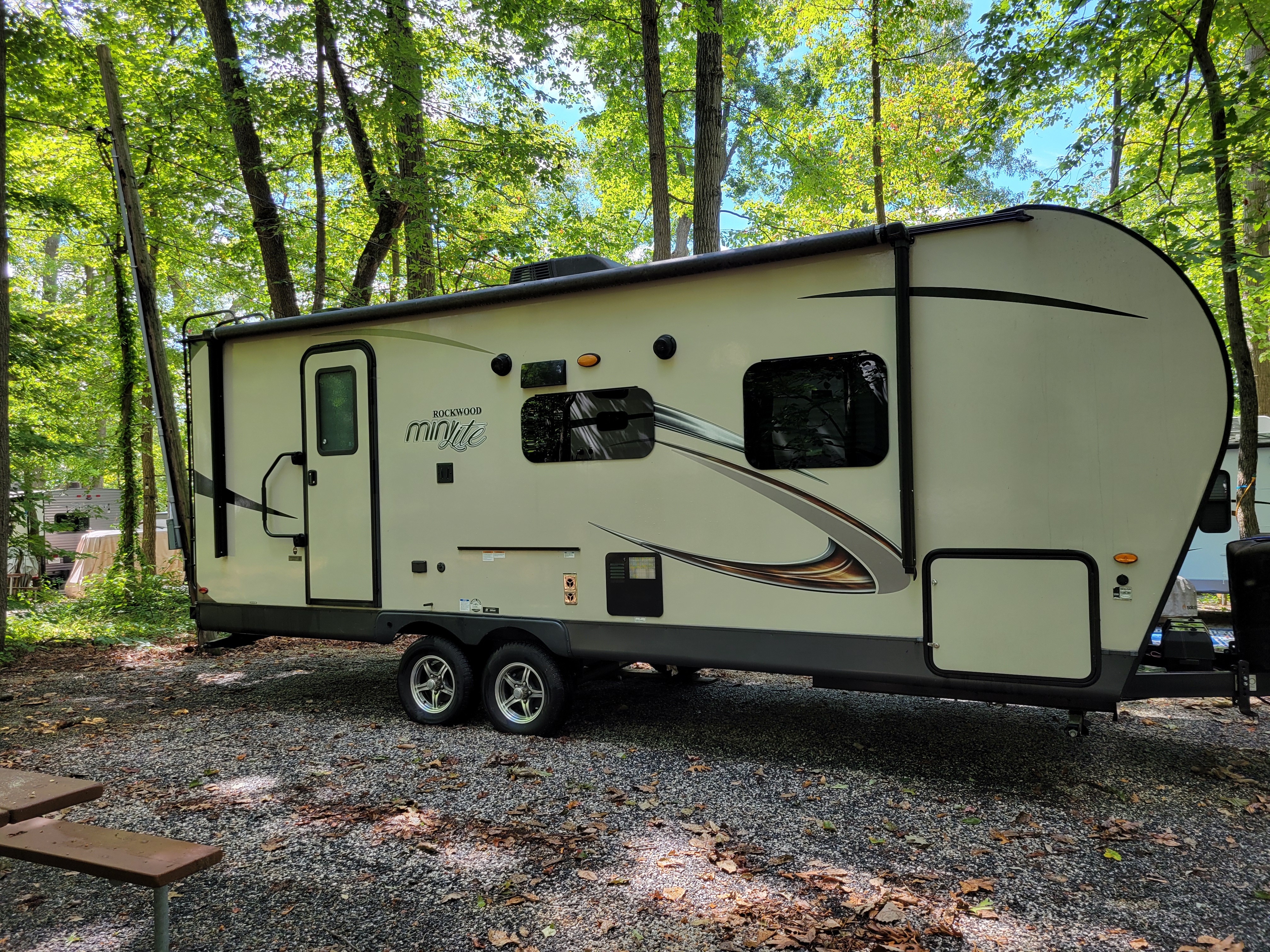 2019 Forest River ROCKWOOD MINI LITE 2511S RV