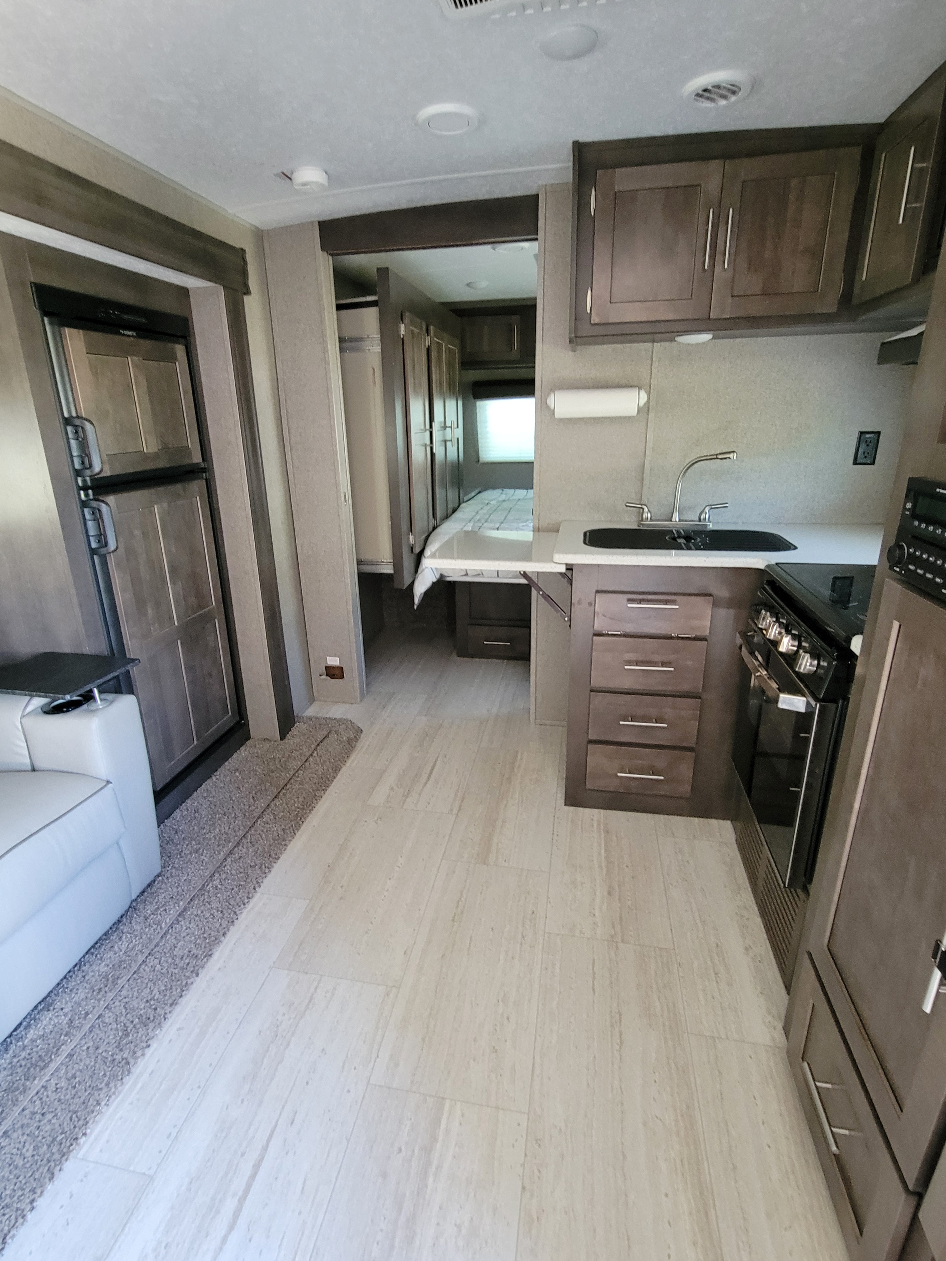 2019 Forest River ROCKWOOD MINI LITE 2511S in brooklyn MD