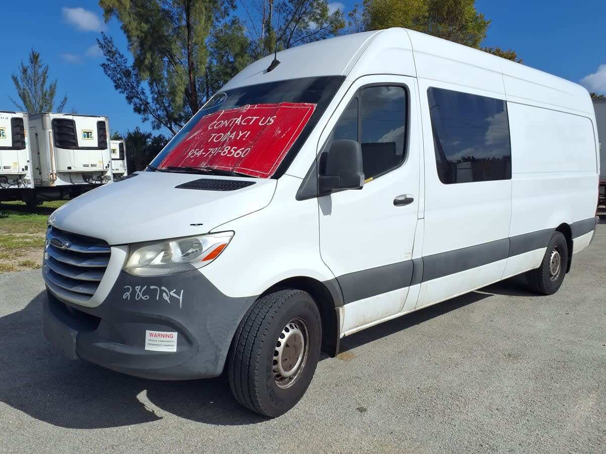 2019 FREIGHTLINER SPRINTER in Fort Lauderdale, FL