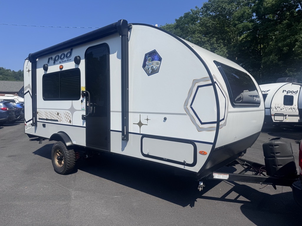 2024 Forest River R-POD 192 in williamsburg MA