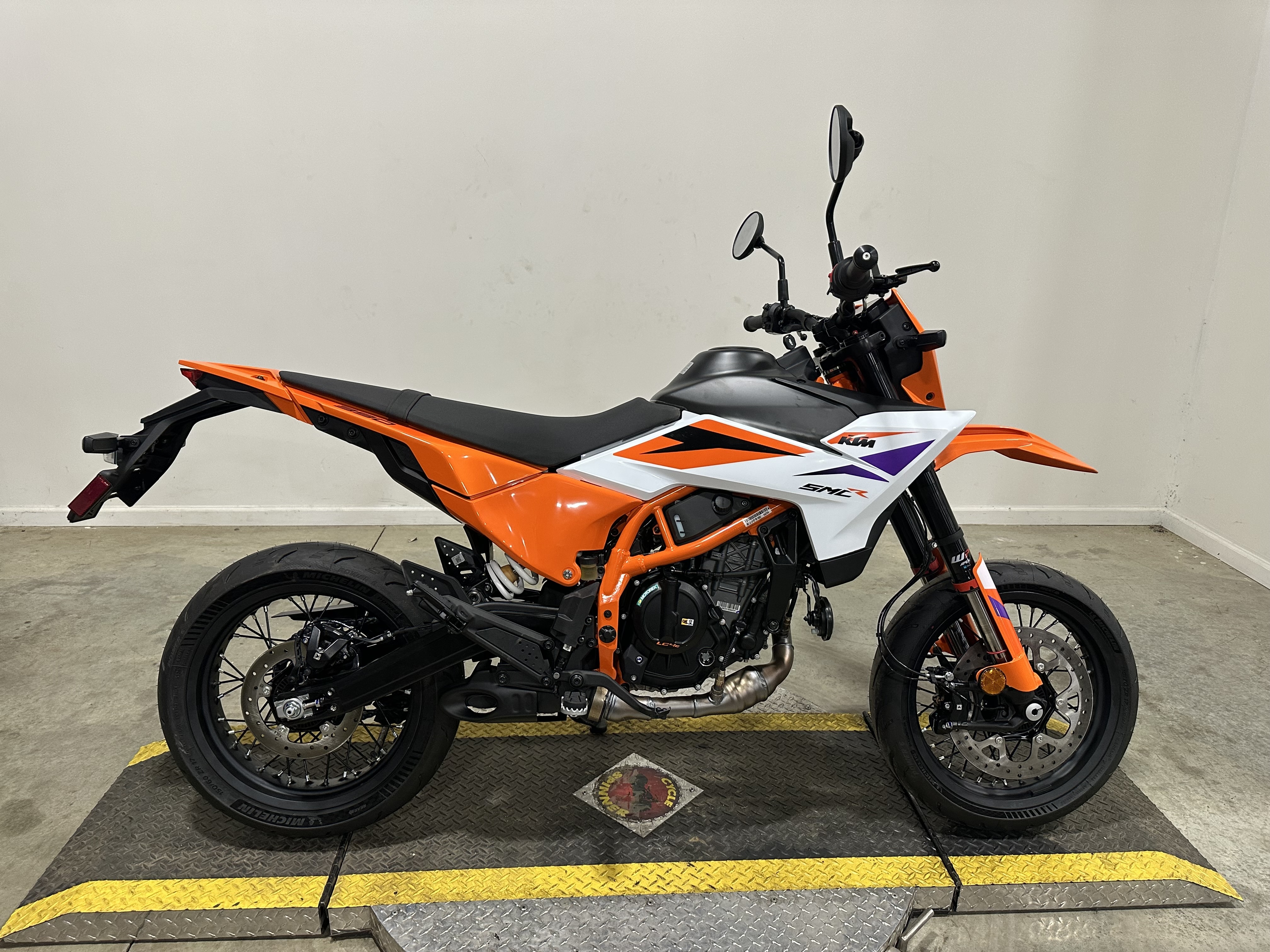 2026 KTM 390 SMC R 390 R in Medina, OH