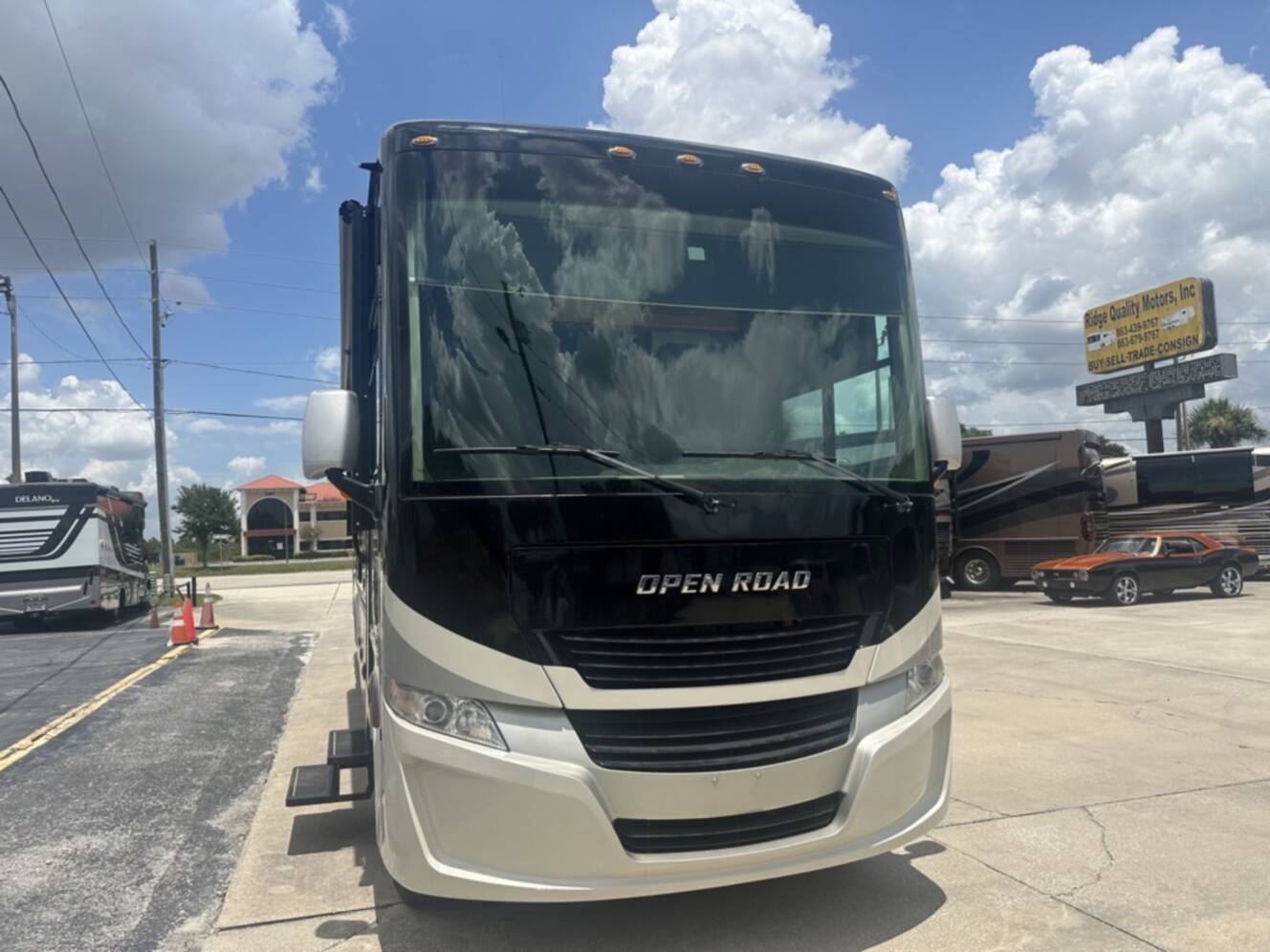 A photo of this 2018 Tiffin Motorhomes ALLEGRO OPEN ROAD 36LA