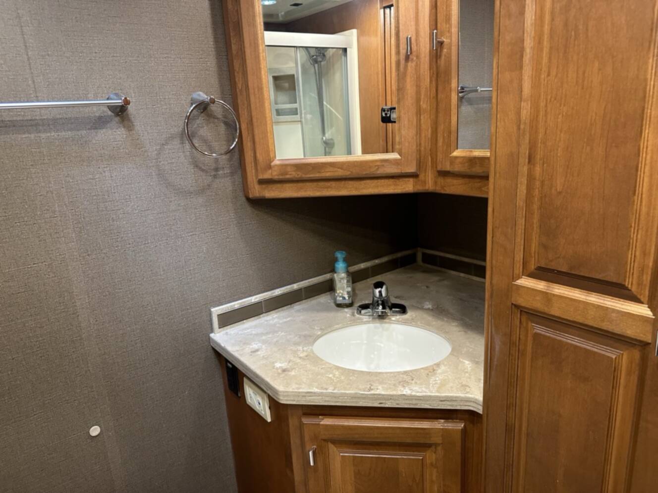 A photo of this 2018 Tiffin Motorhomes ALLEGRO OPEN ROAD 36LA