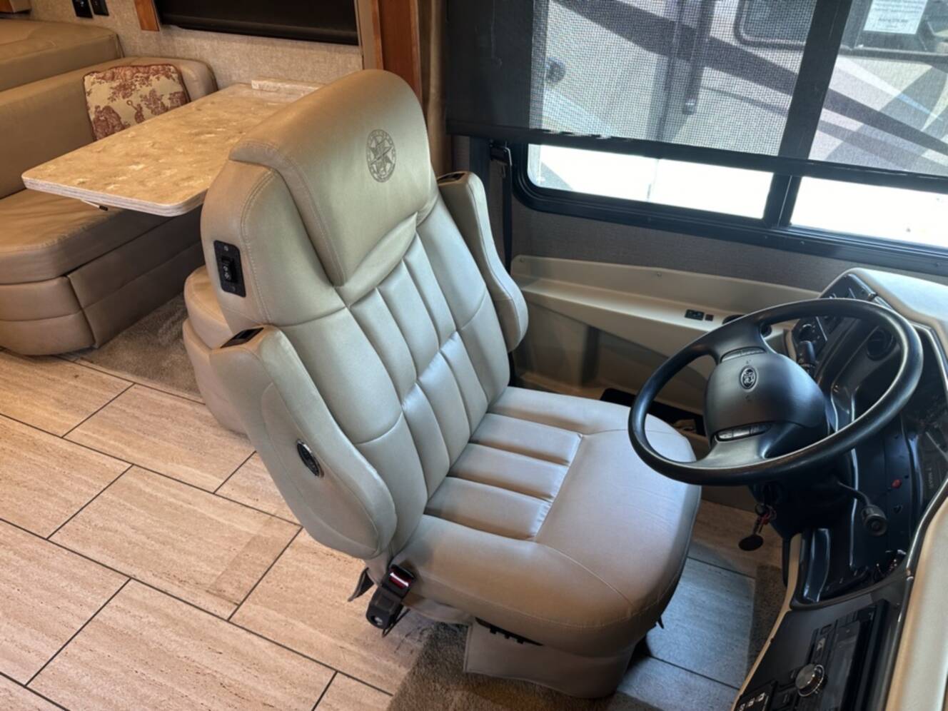 A photo of this 2018 Tiffin Motorhomes ALLEGRO OPEN ROAD 36LA