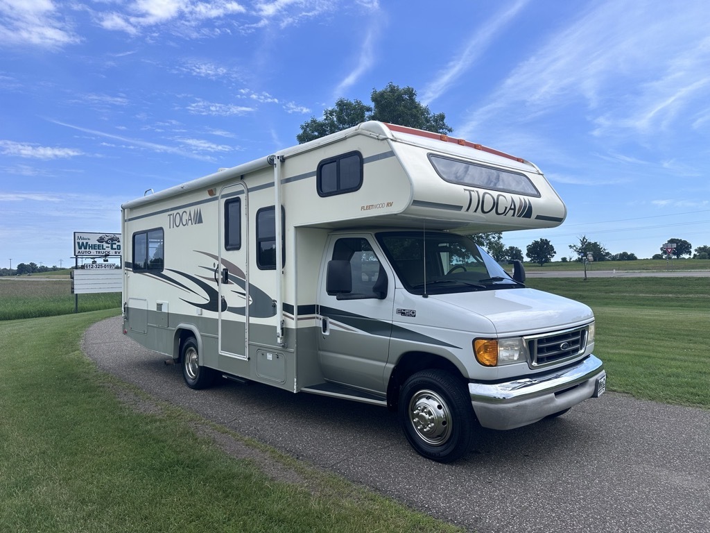 2003 Fleetwood TIOGA 24D RV