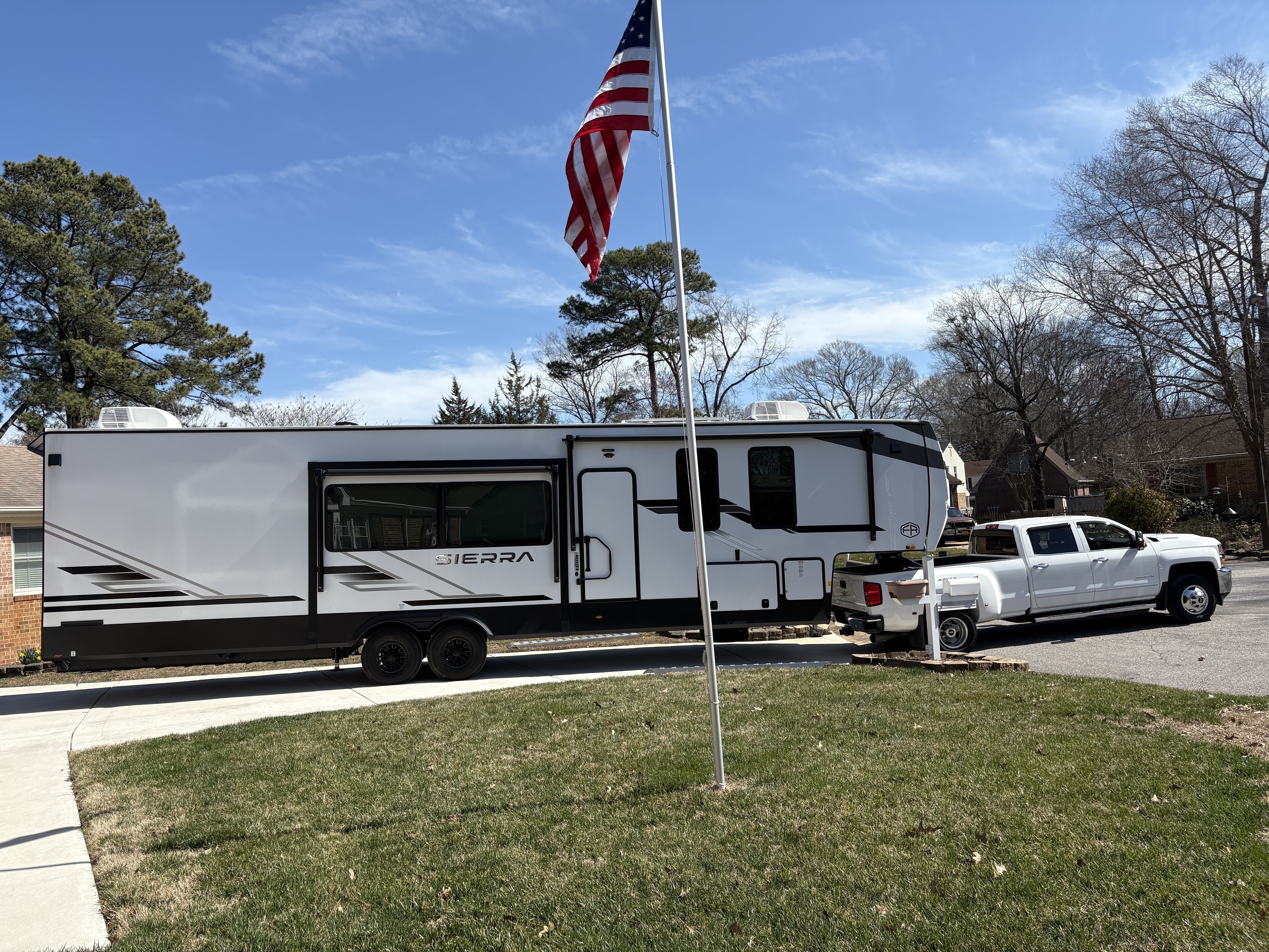 2025 Forest River SIERRA 4002FB RV