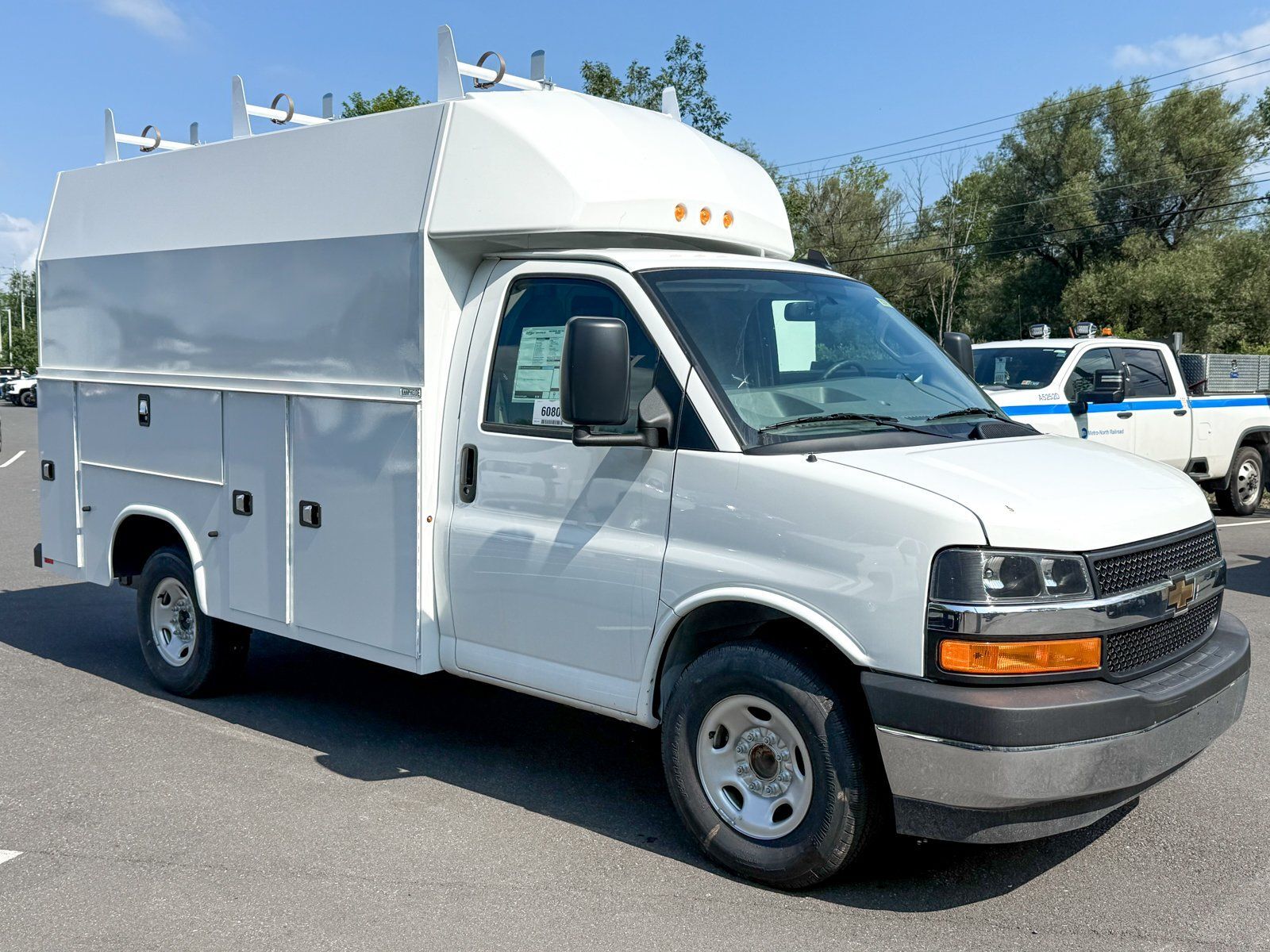 2025 CHEVROLET Express 3500 in New Hampton, NY