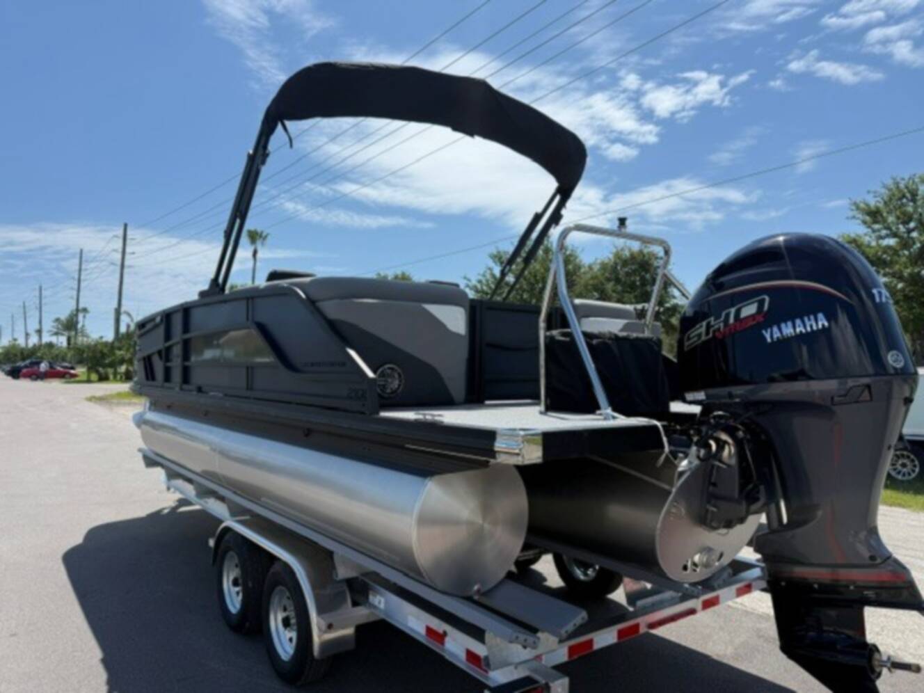 A photo of this 2026 Evotti 521QL
