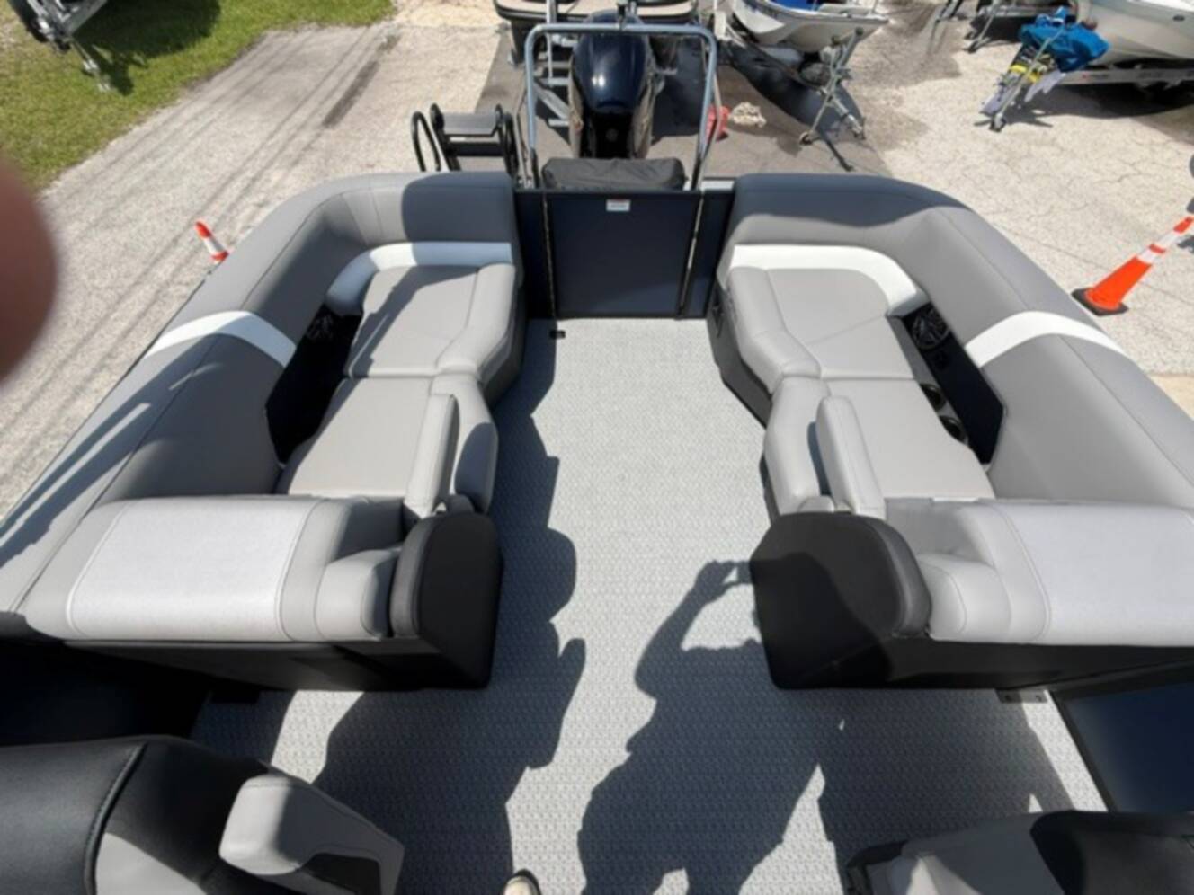A photo of this 2026 Evotti 521QL