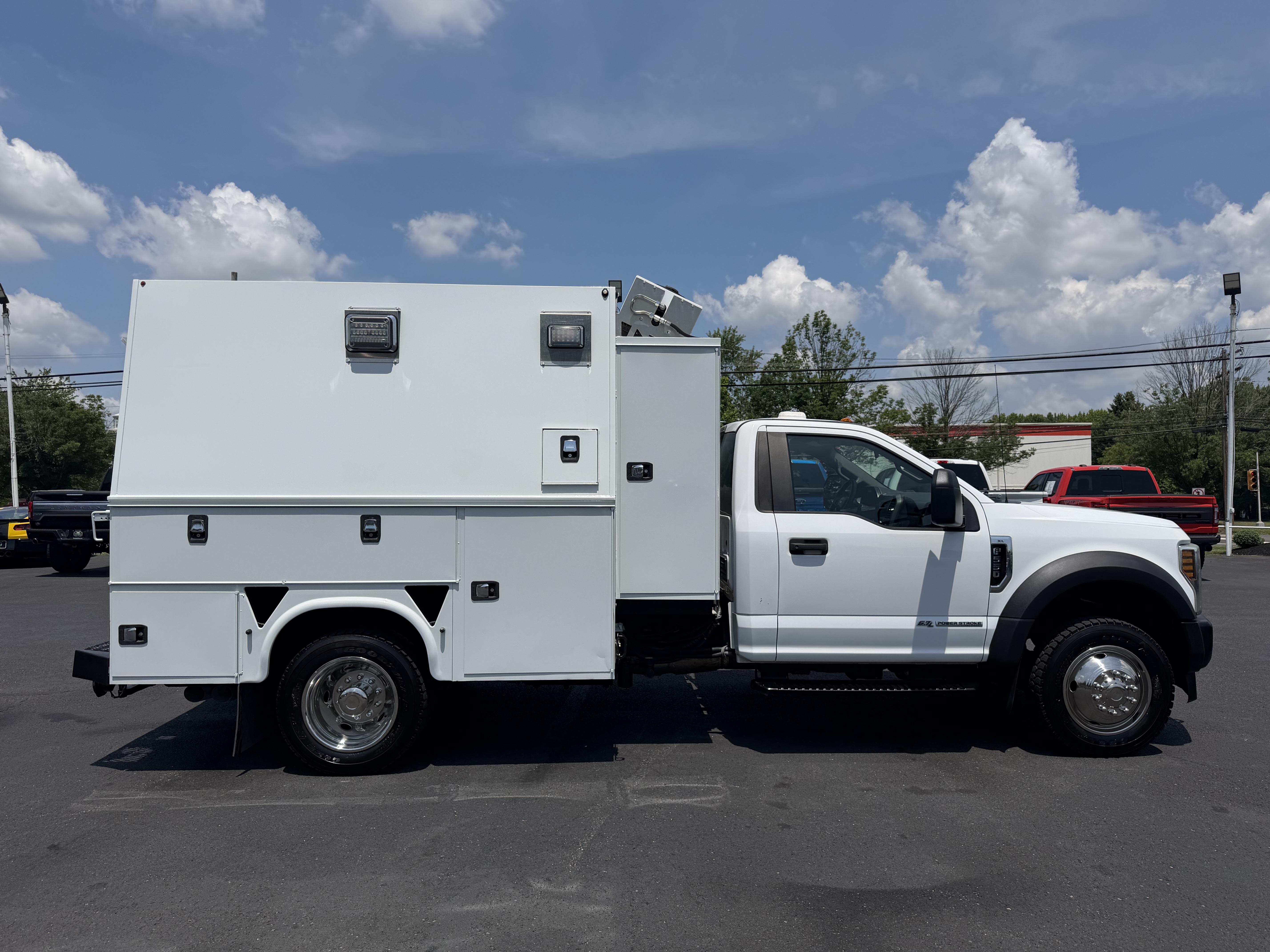 2019 FORD F550 in Fairless Hills, PA