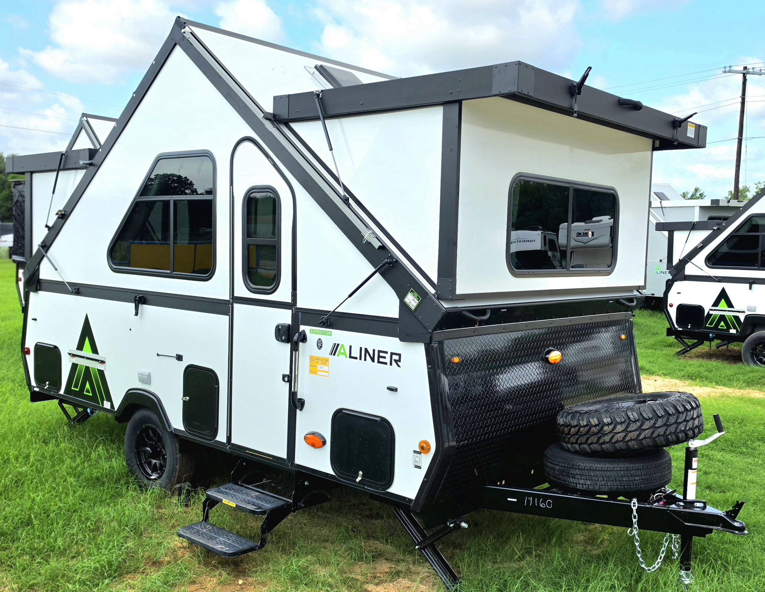 2027 Aliner EXPEDITION - REAR SOFA in granbury TX
