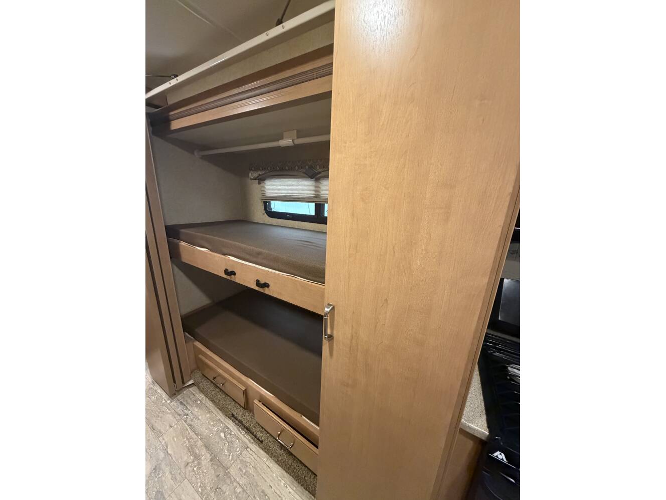 A photo of this 2016 Thor Motor Coach HURRICANE 34J