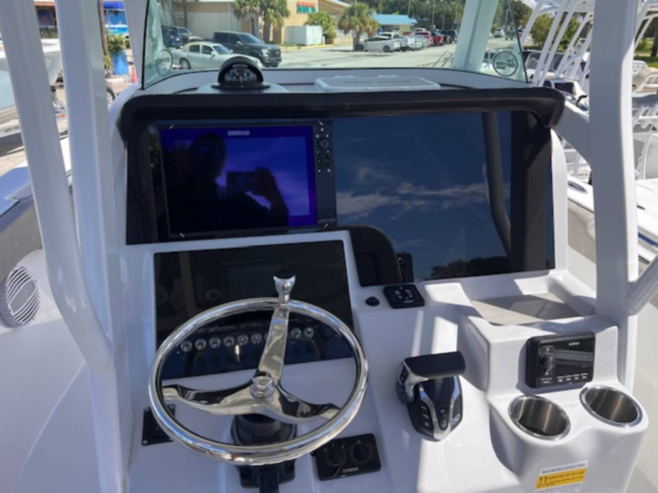 A photo of this 2024 Sea Pro 242DLX