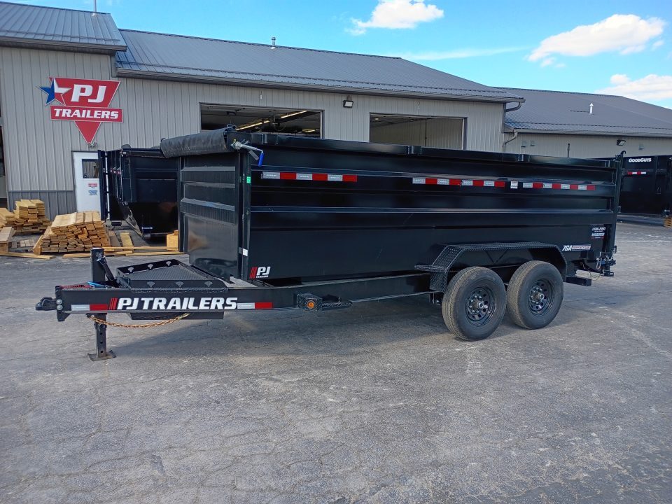 2026 PJ Trailers DM162 in Hilbert, WI