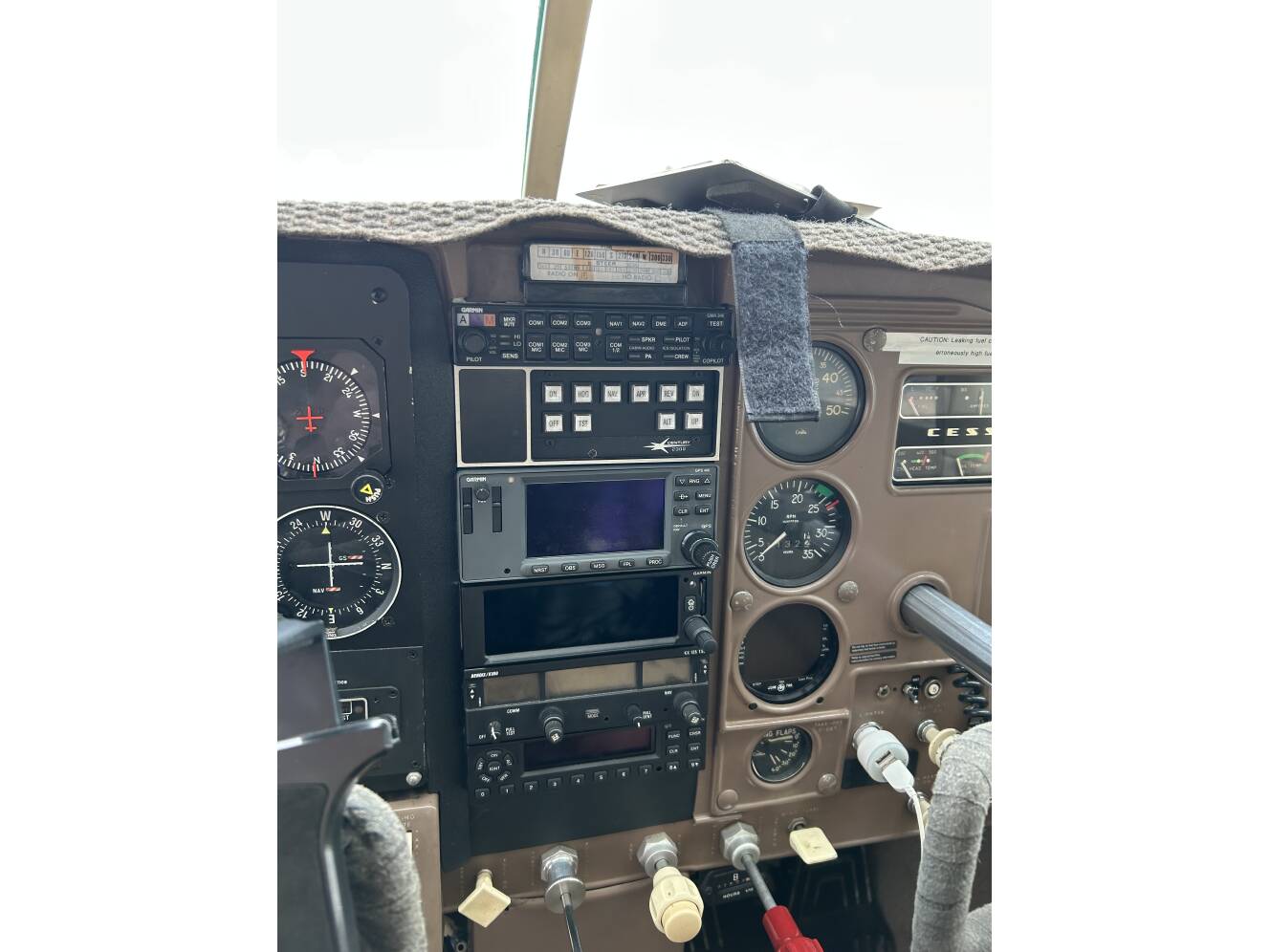 A photo of this 1963 Cessna 182