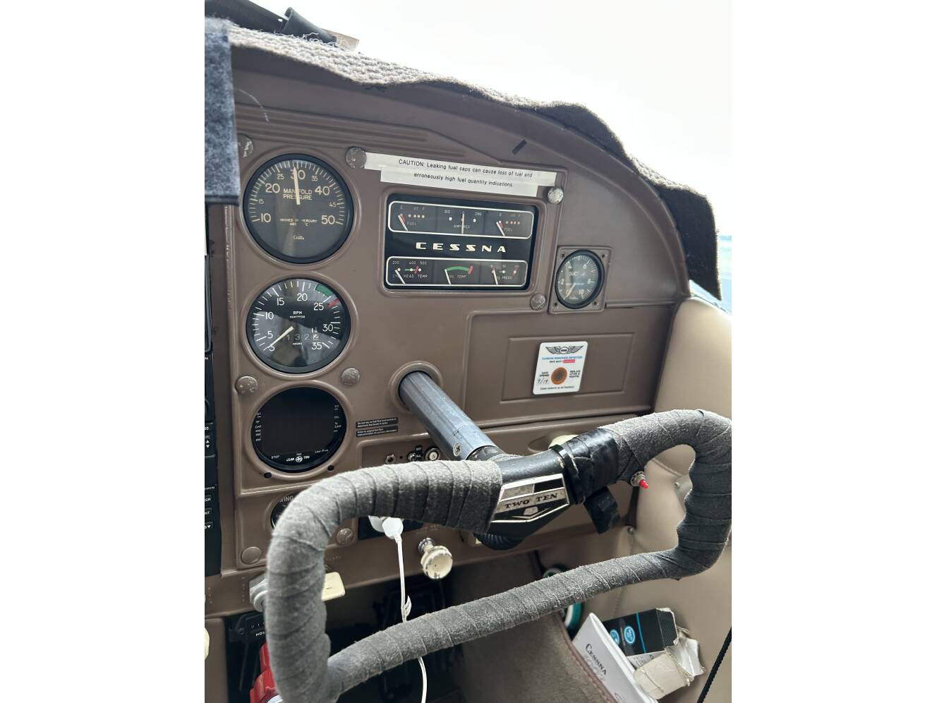 A photo of this 1963 Cessna 182