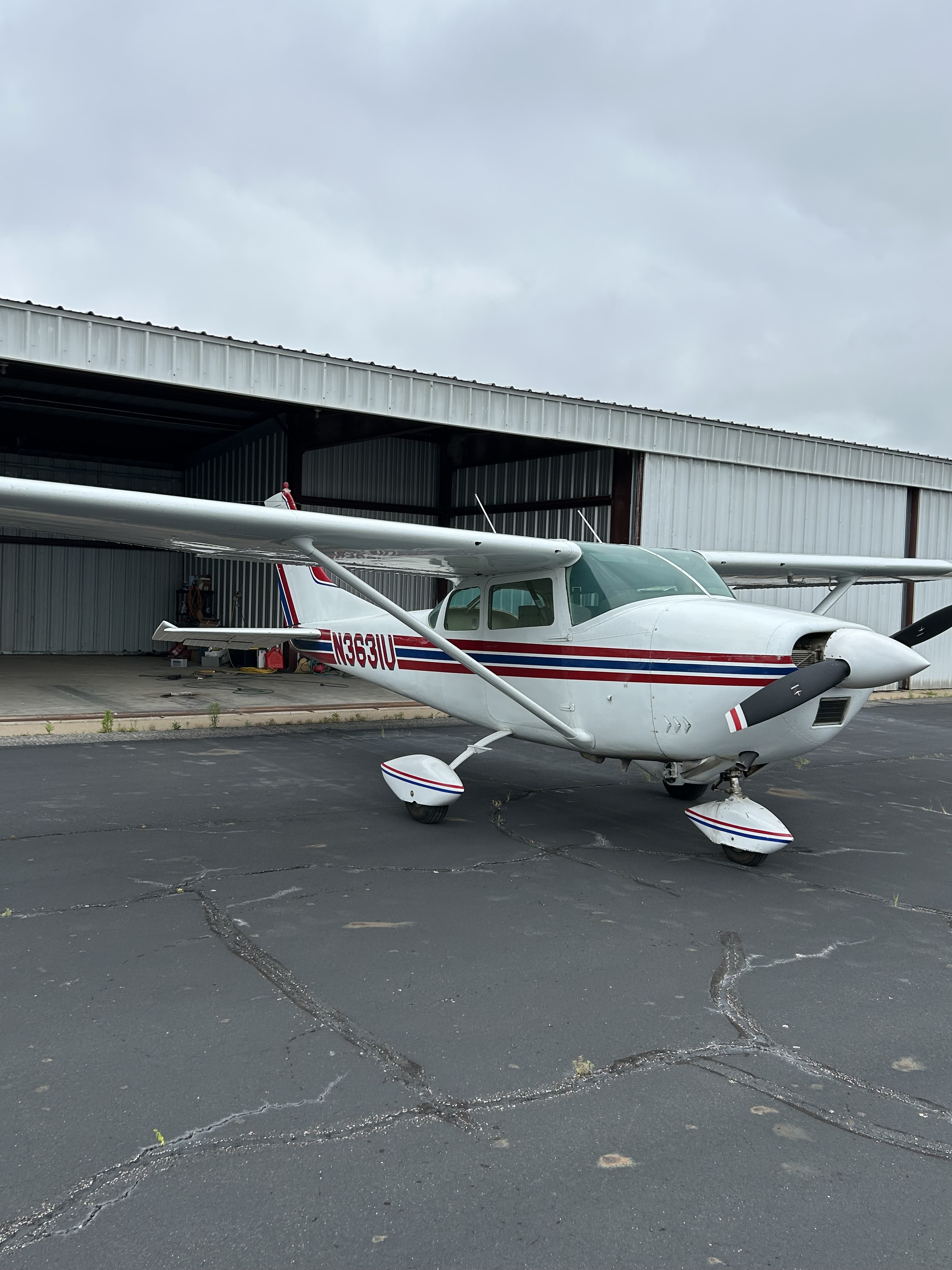 1963 Cessna 182 in gardendale TX