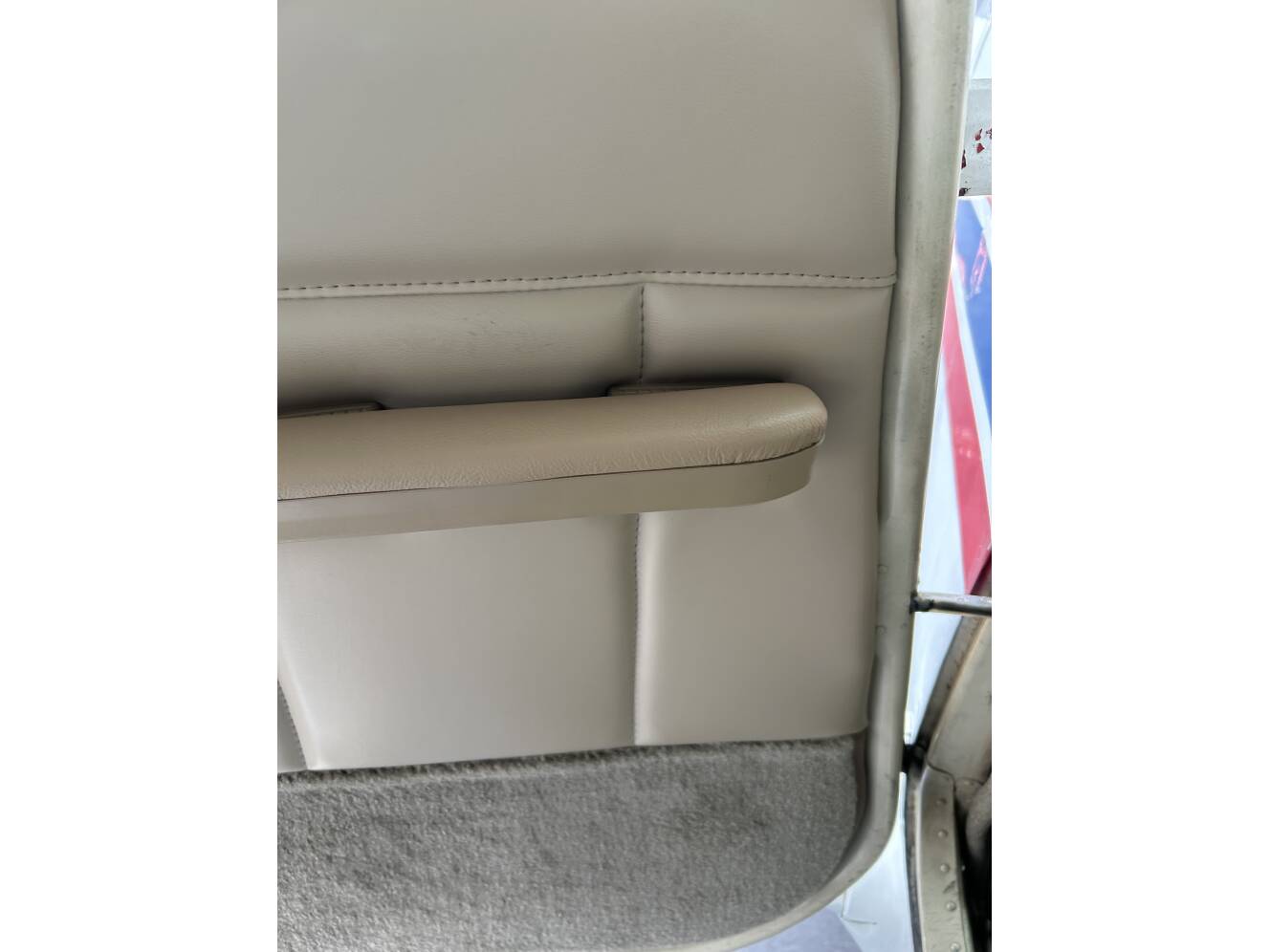 A photo of this 1963 Cessna 182