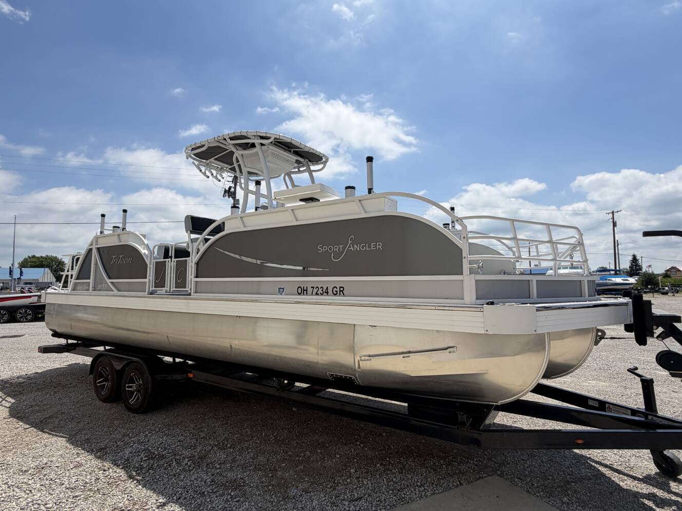 A photo of this 2025 Jc Tritoon 26TT Sport Angler