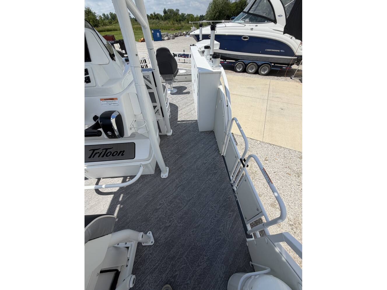 A photo of this 2025 Jc Tritoon 26TT Sport Angler