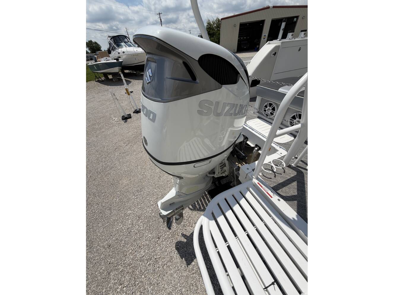 A photo of this 2025 Jc Tritoon 26TT Sport Angler