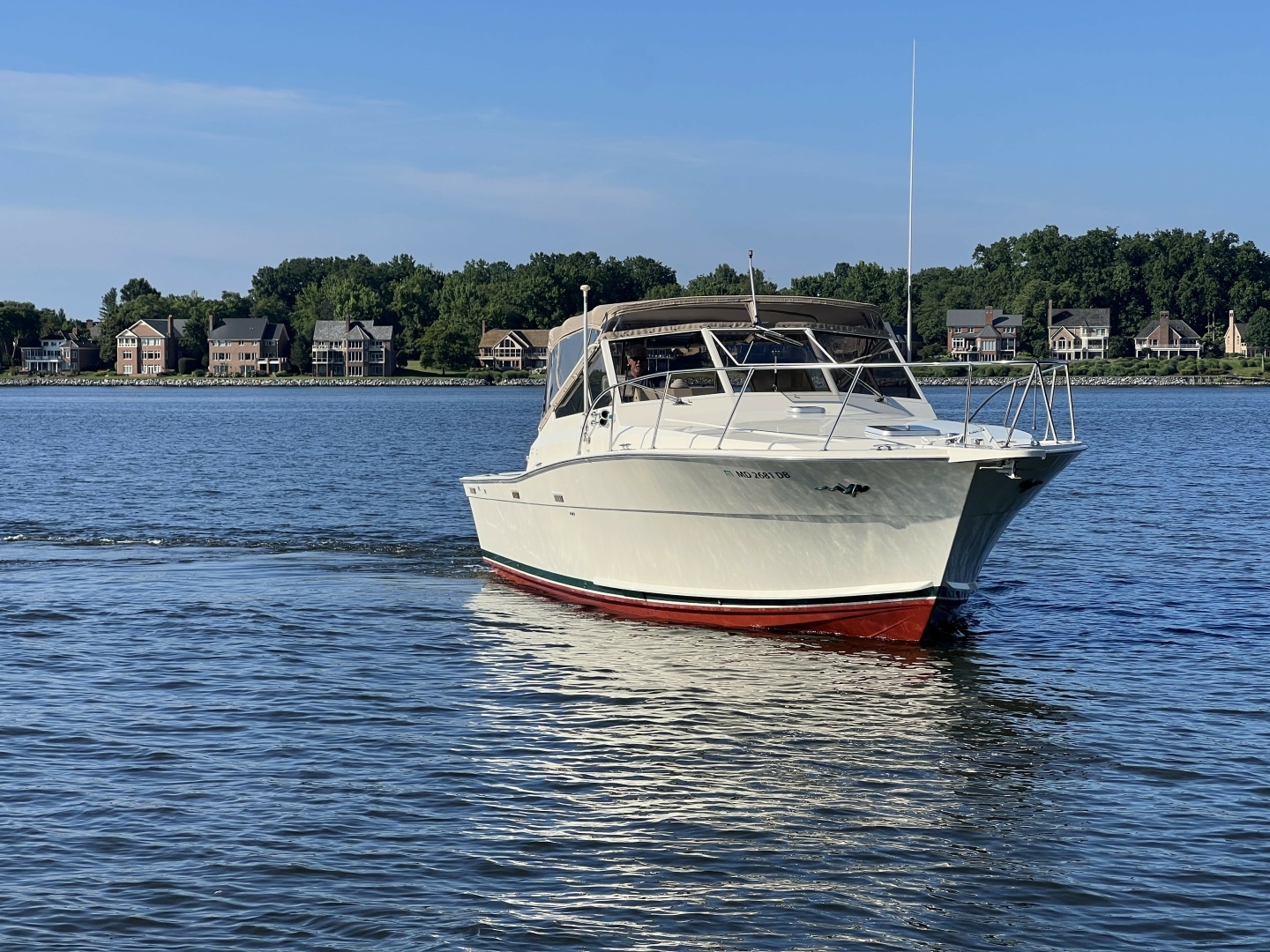 1985 Viking 35 Express in clay NY