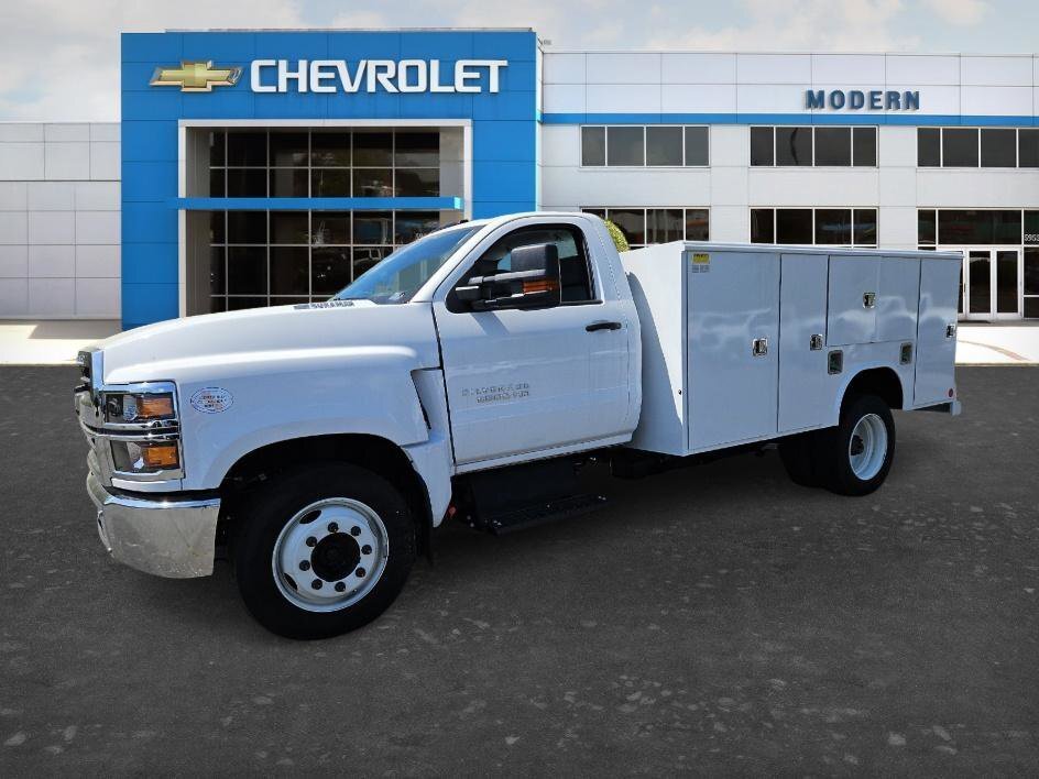 2024 CHEVROLET Silverado 5500 HD in Winston Salem, NC