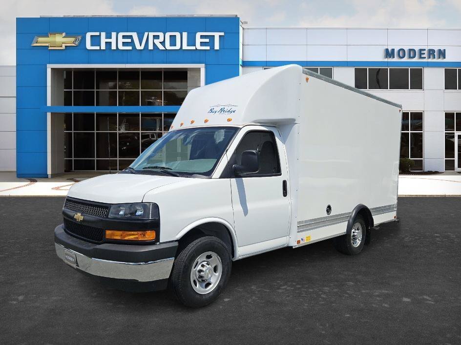 2024 CHEVROLET Express Cutaway 3500 in Winston Salem, NC
