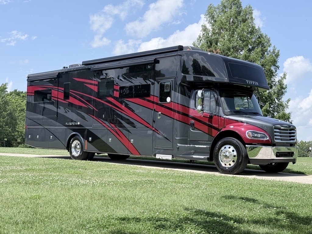 2027 Tiffin Motorhomes ALLEGRO BAY 38 AB in harrodsburg KY