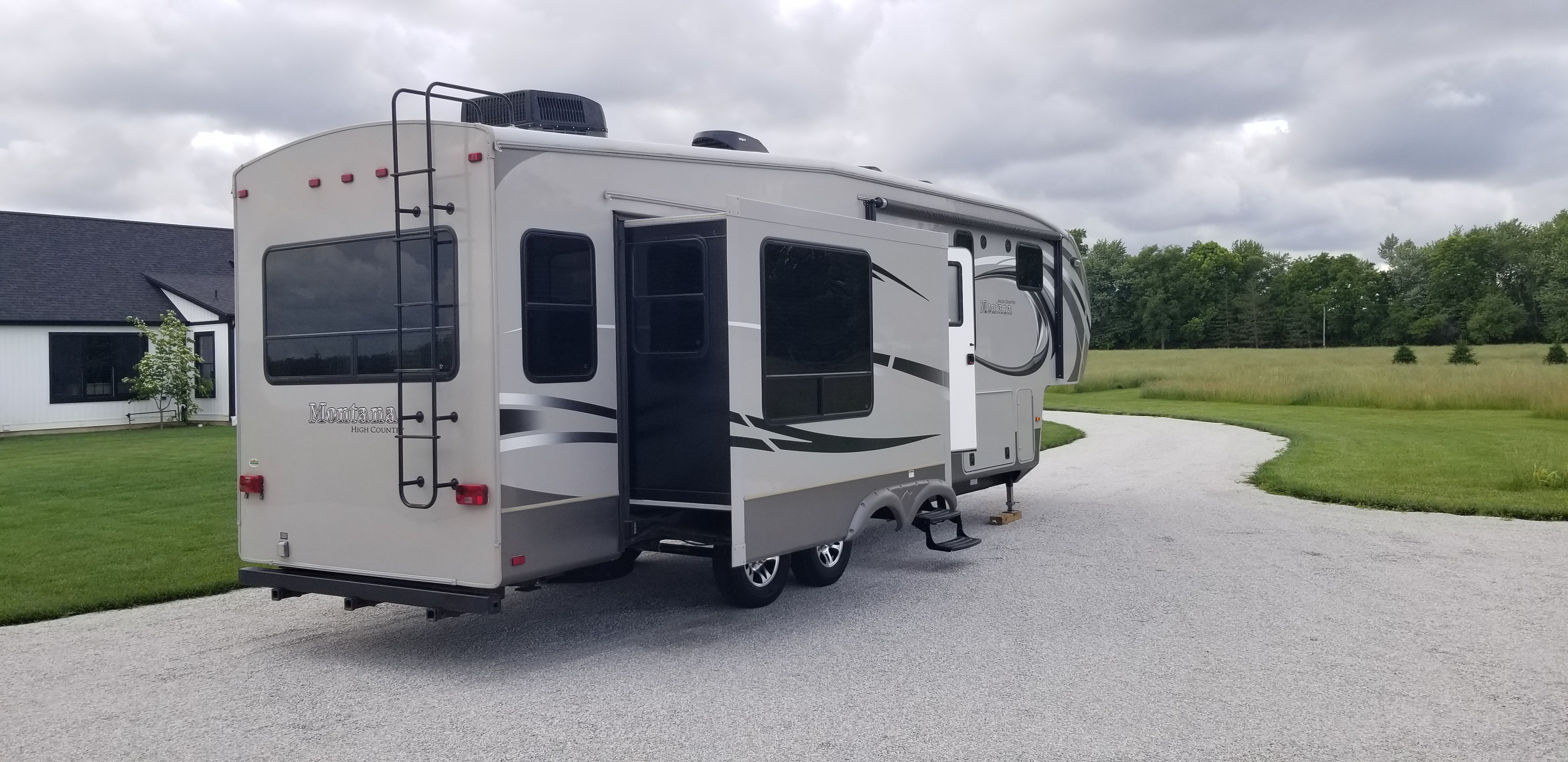 View more photos of this listing