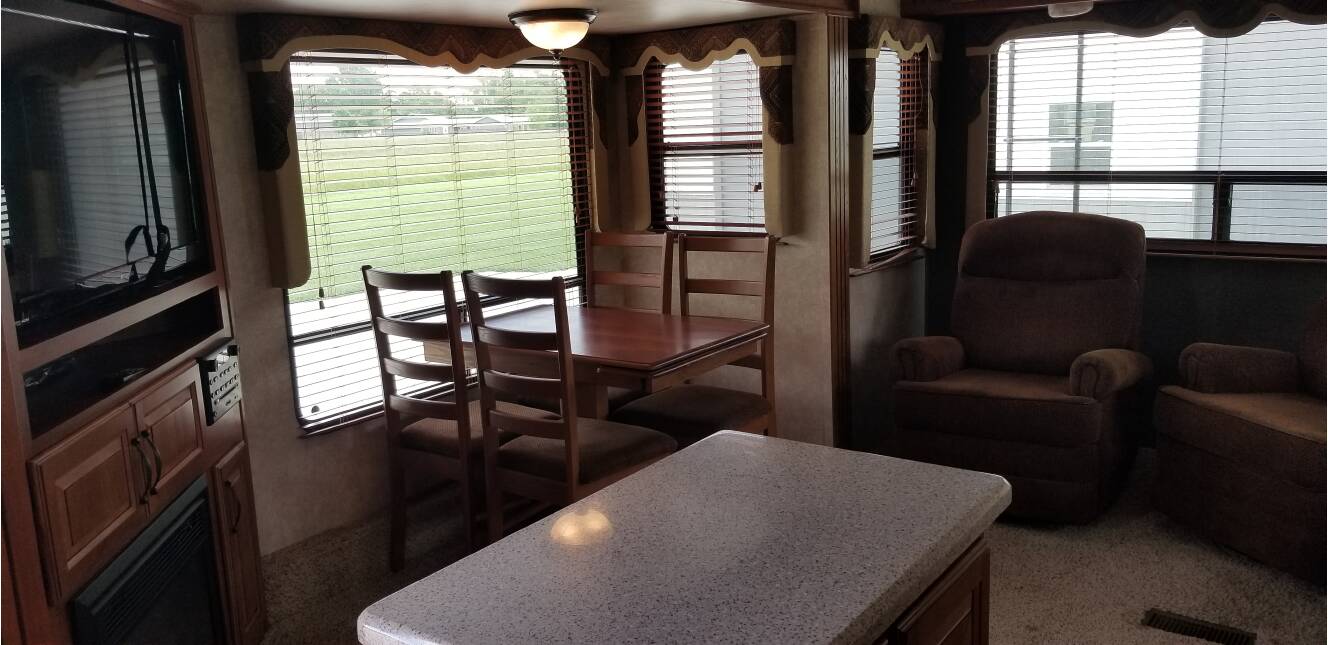 A photo of this 2013 Keystone MONTANA HIGH COUNTRY 325RL