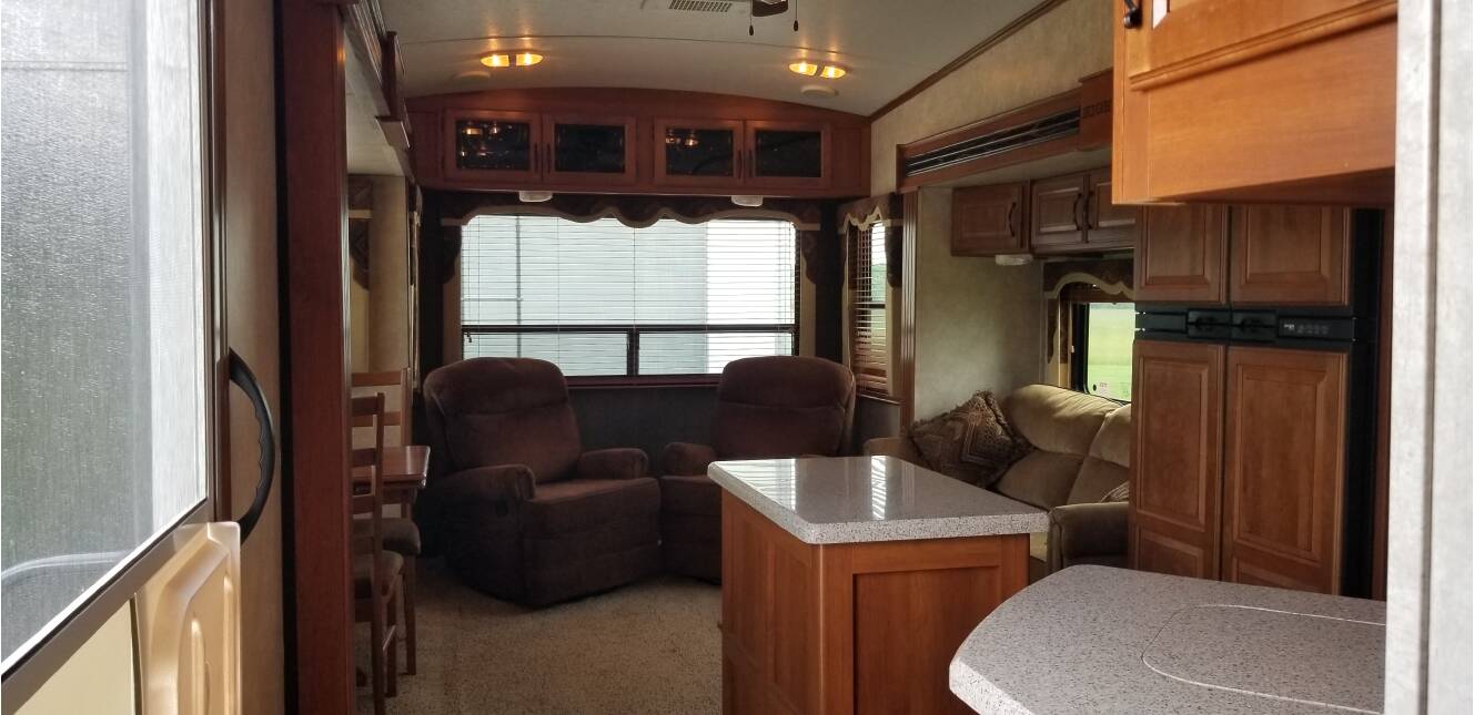 A photo of this 2013 Keystone MONTANA HIGH COUNTRY 325RL