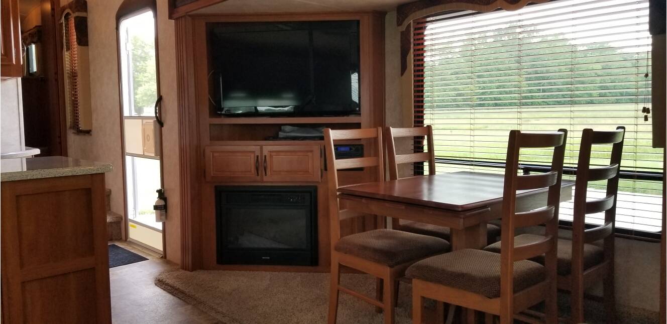 A photo of this 2013 Keystone MONTANA HIGH COUNTRY 325RL