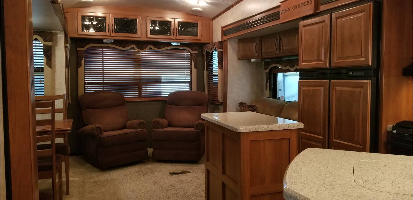 A photo of this 2013 Keystone MONTANA HIGH COUNTRY 325RL