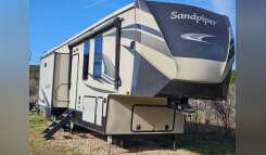2021 Forest River SANDPIPER 383RBLOK RV
