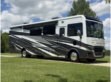 2027 Tiffin Motorhomes Open Road Allegro 34PA Review image