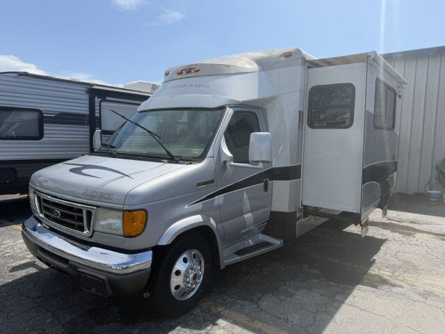 2008 Winnebago Aspect 26A in inverness FL