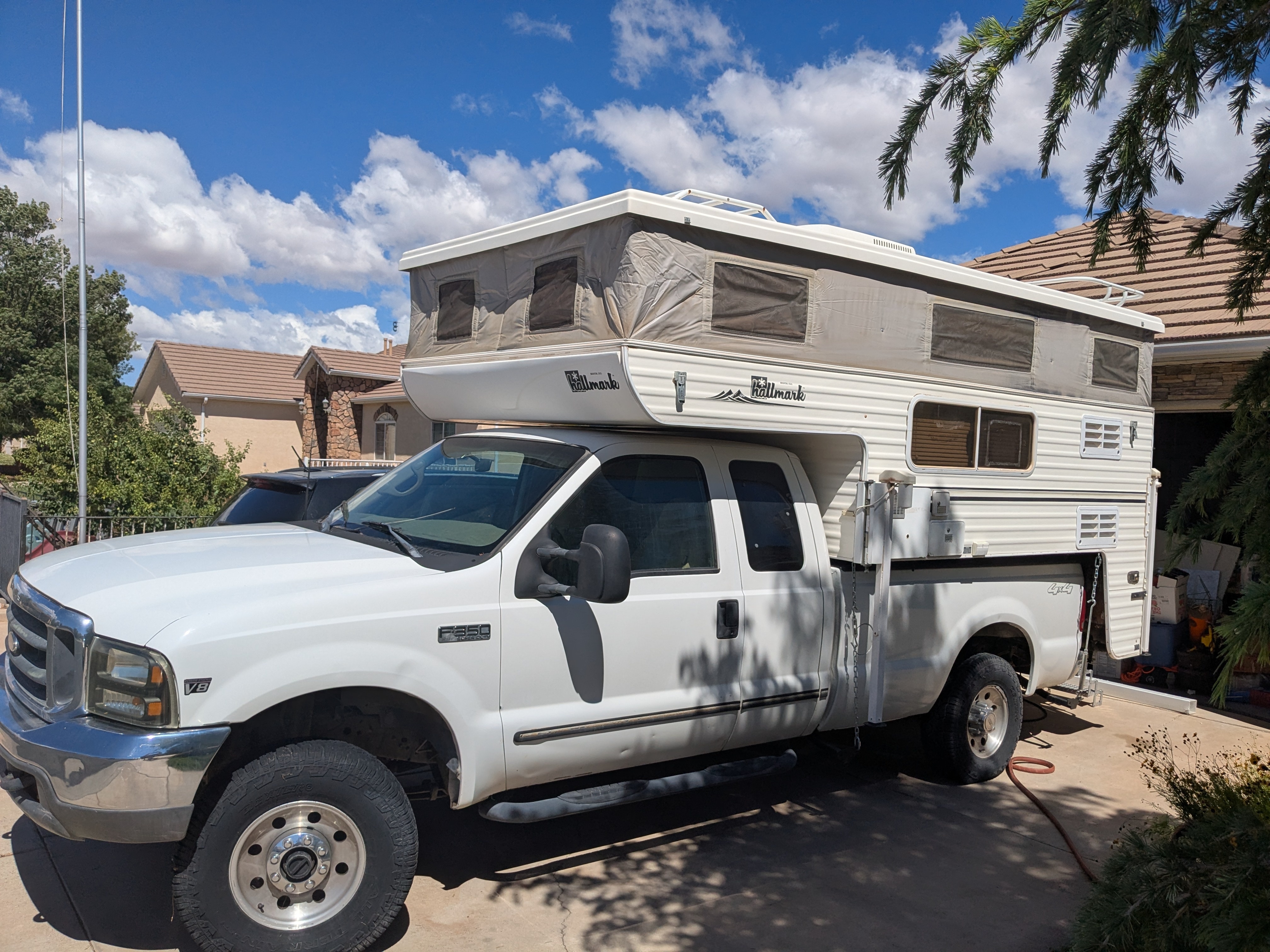 2003 Haulmark CUCHARA in hurricane UT