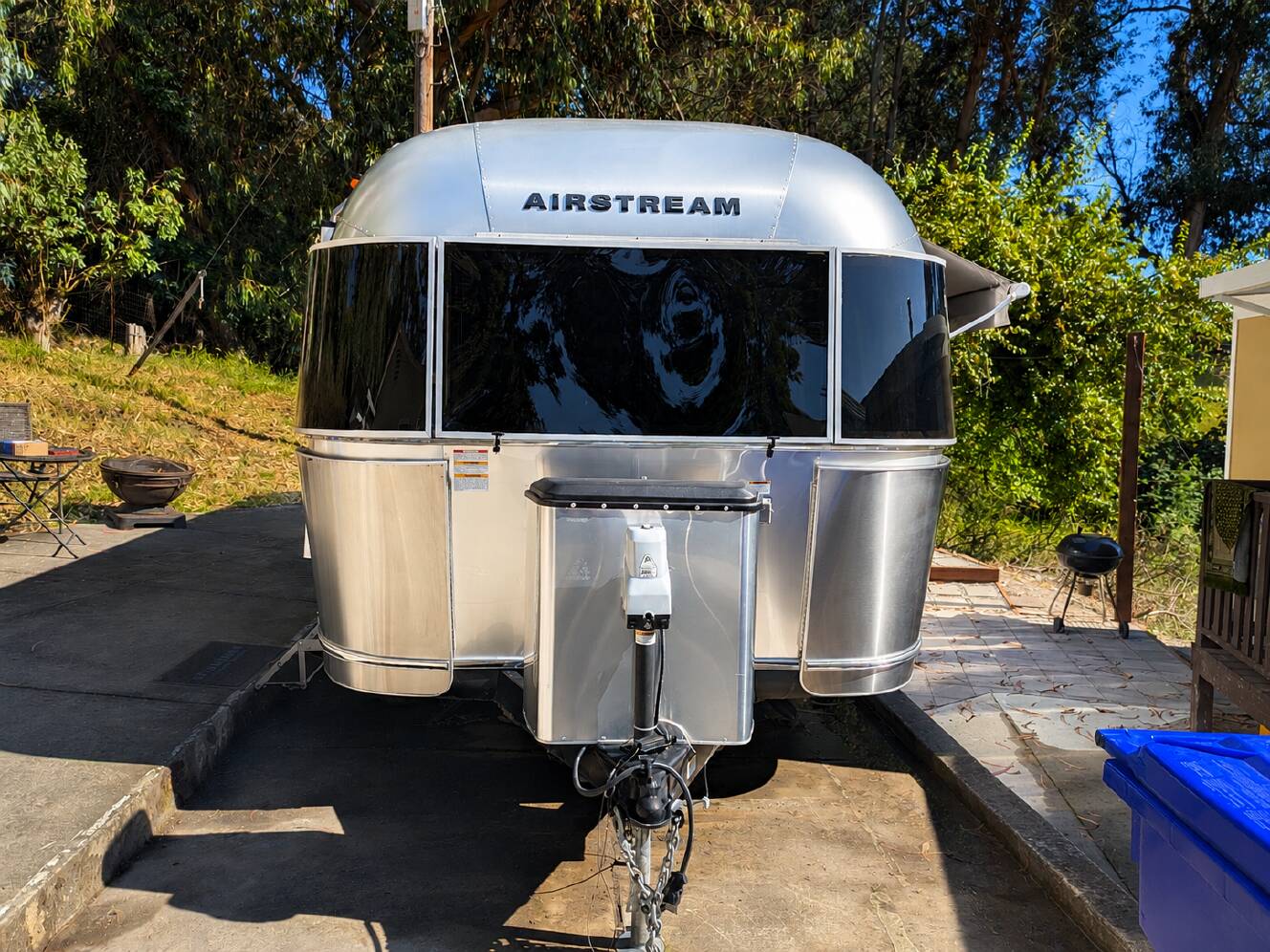A photo of this 2017 Airstream INTERNATIONAL SIGNATURE 25RB