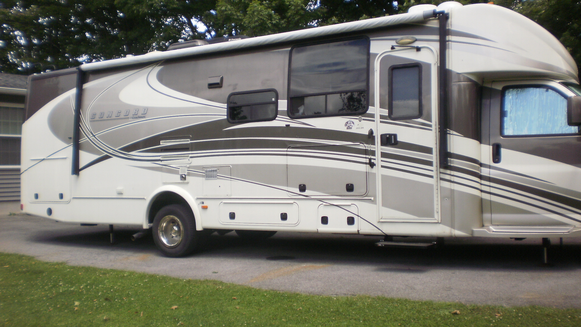 2015 Coachmen CONCORD 300DS 300DS RV
