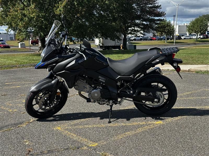 2025 Suzuki V-Strom 650 650 in Enfield, CT