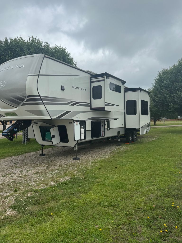 2023 Keystone Montana 3901RK in savannah TN