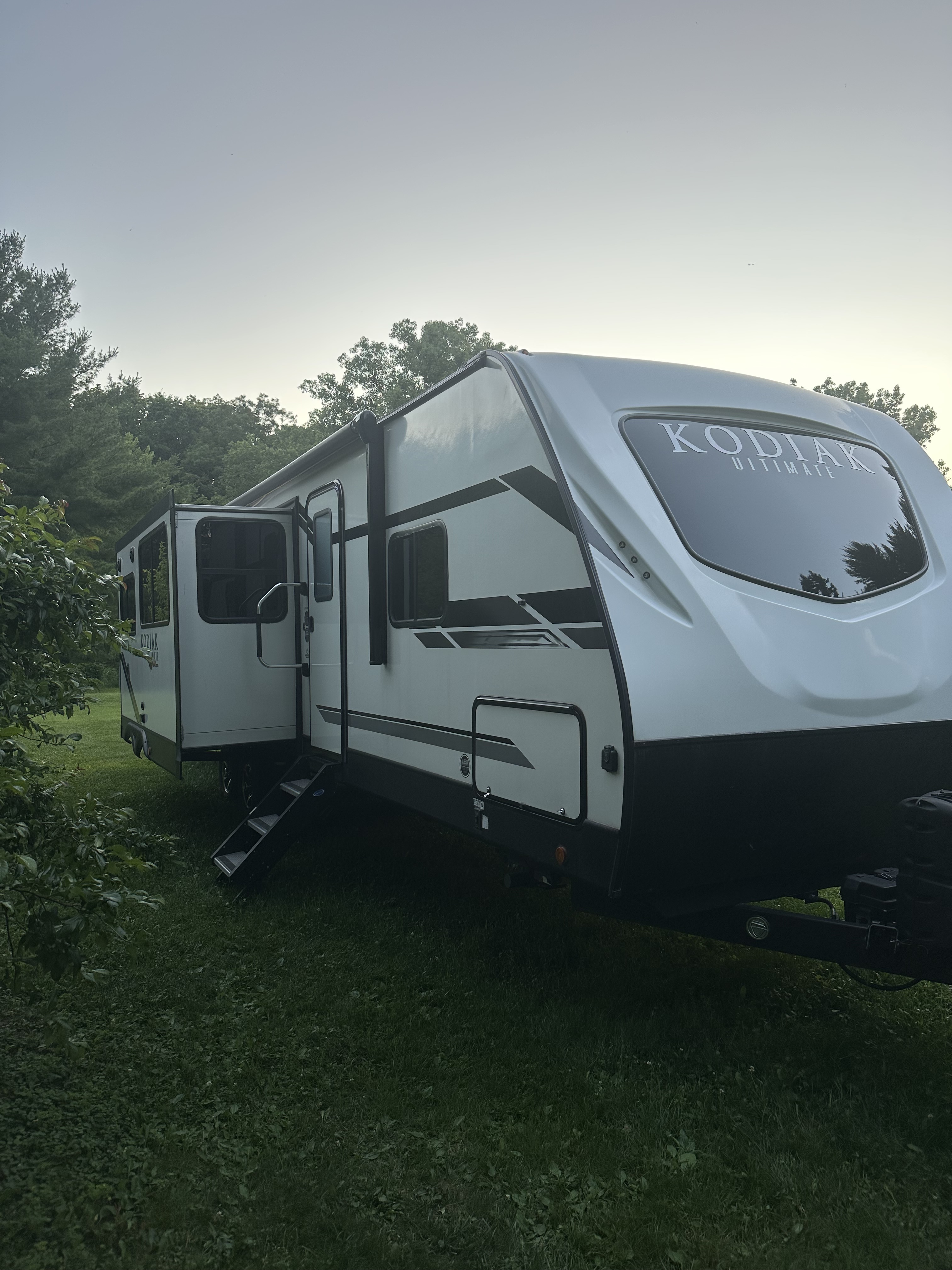 2020 Dutchmen KODIAK ULTIMATE 3321BHSL RV