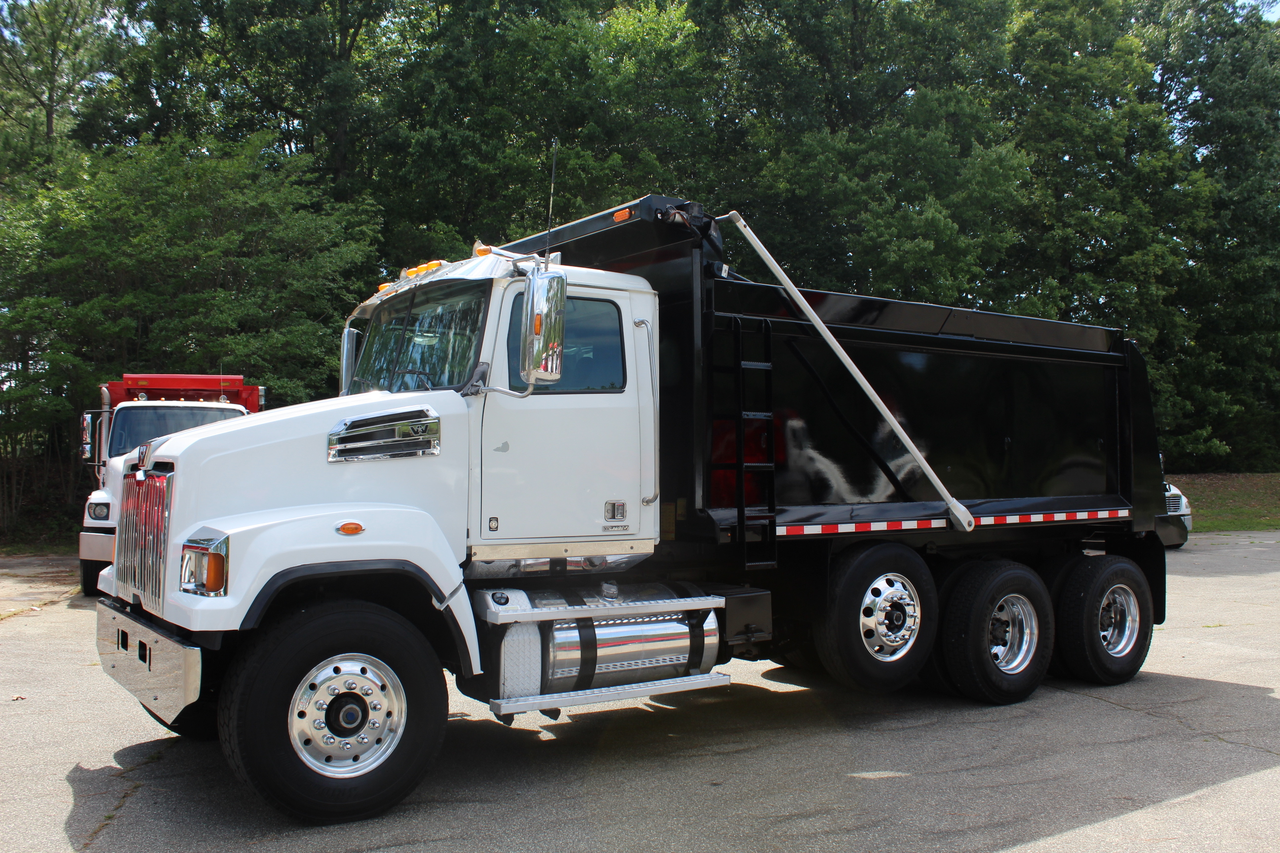 2018 WESTERN STAR 4700 in Mc Leansville, NC