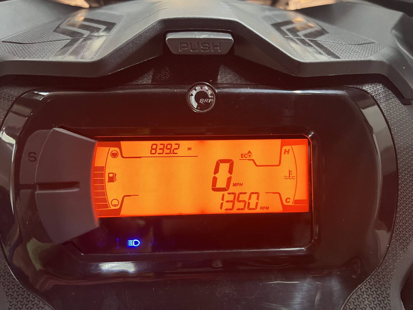 A photo of this 2023 Ski-Doo EXPEDITION LE 900 ACE TURBO