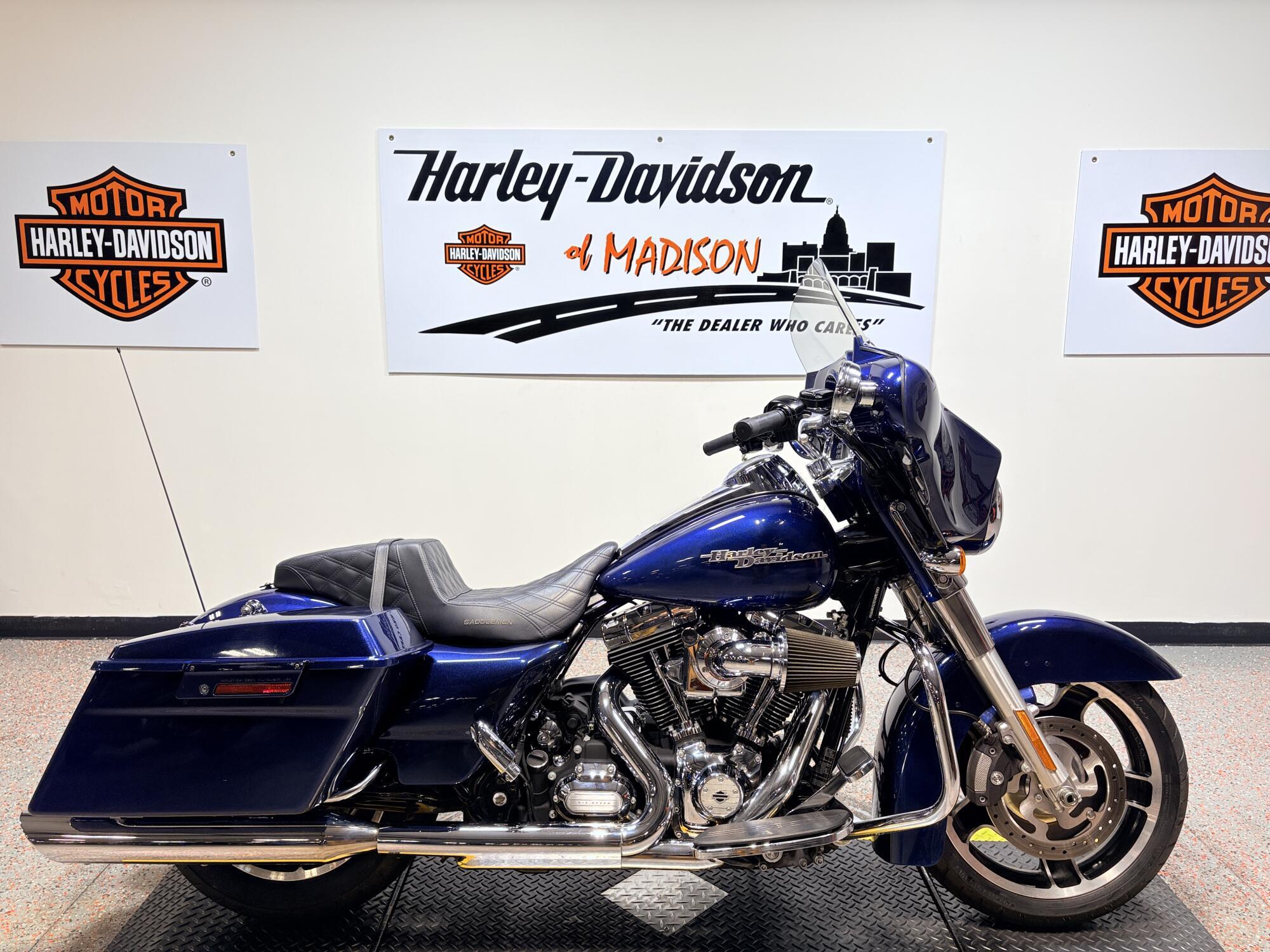 2012 Harley-Davidson Street Glide 103 SPECIAL in Madison, WI