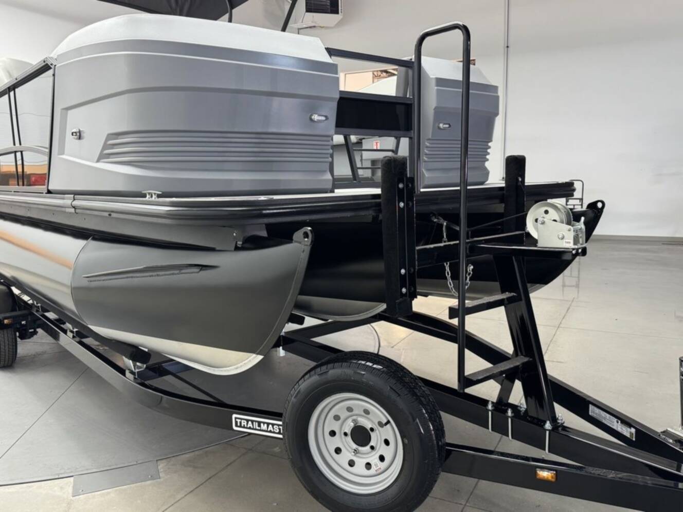 A photo of this 2026 Starcraft GX 22 R DH Sport