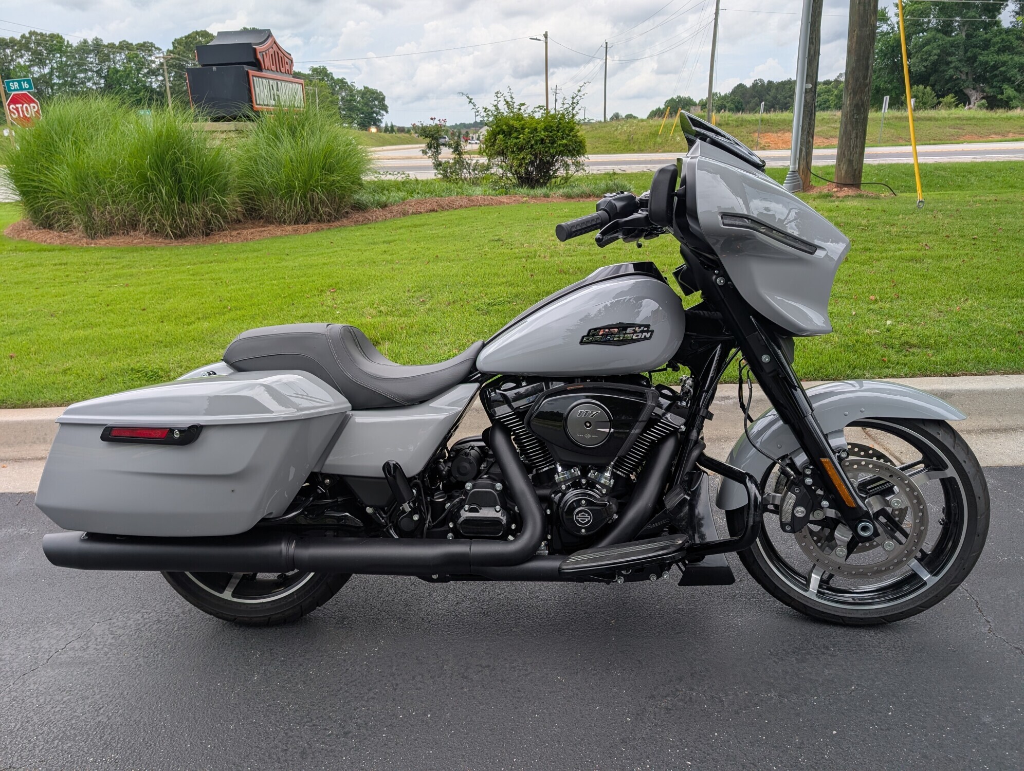 2025 Harley-Davidson Street Glide in Newnan, GA