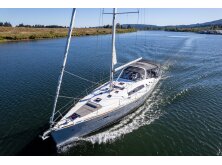 Beneteau Oceanis 47 Review image