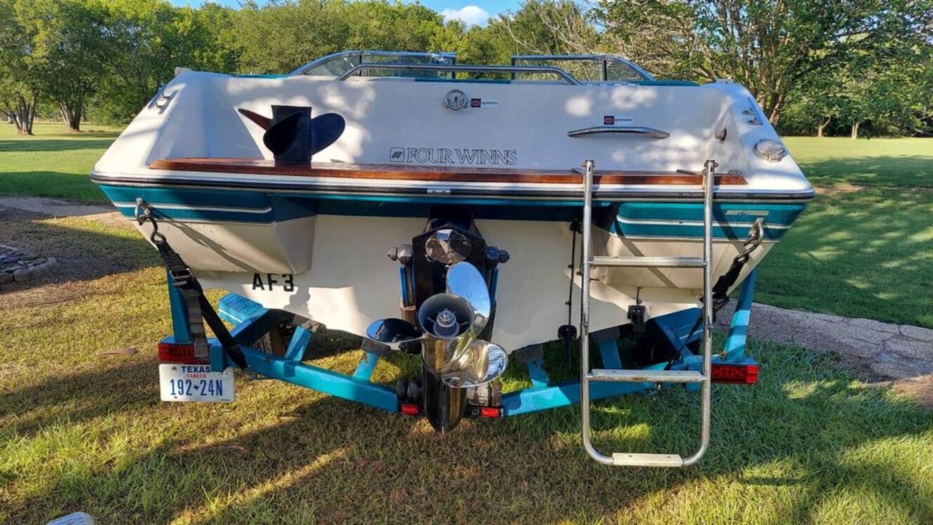 A photo of this 1992 Four Winns 190 Horizon